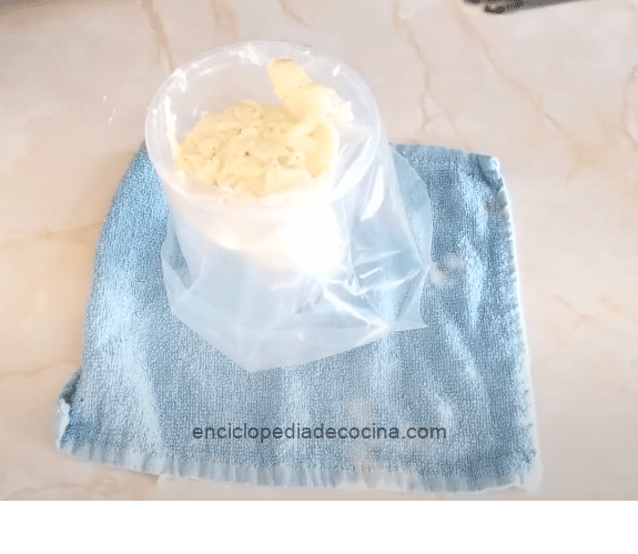 Crema de manteca muselina