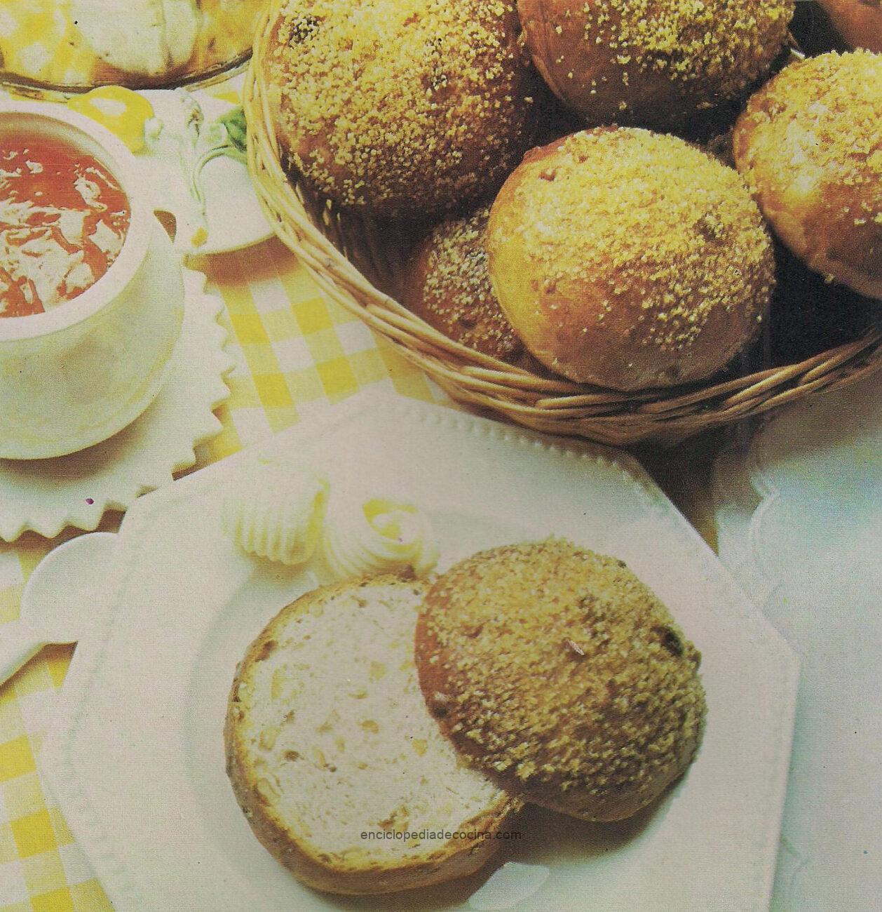 Bollitos de limón y almendras