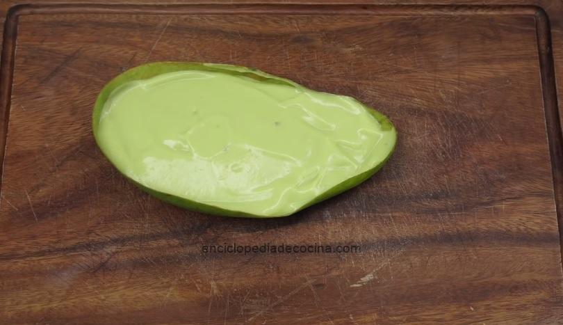 Crema dulce de aguacate (palta)