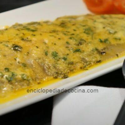 Filetes de brótola con salsa de alcaparras