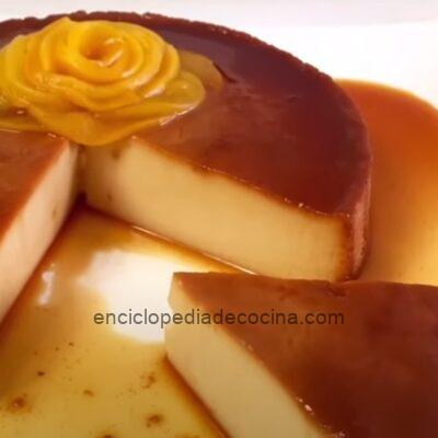 Flan de caramelo al horno